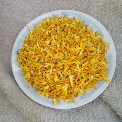 Premium Dried White Lotus Stamens - 100% Pure Sacred Lotus (Nymphaea Ampla) Floral Garnish | Ceylon Herbs