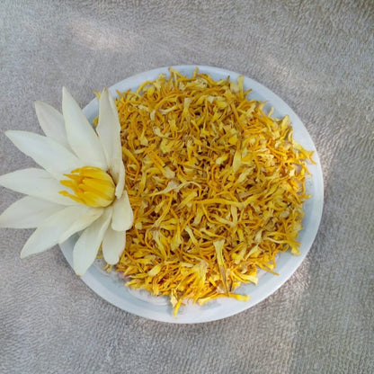 Premium Dried White Lotus Stamens - 100% Pure Sacred Lotus (Nymphaea Ampla) Floral Garnish | Ceylon Herbs
